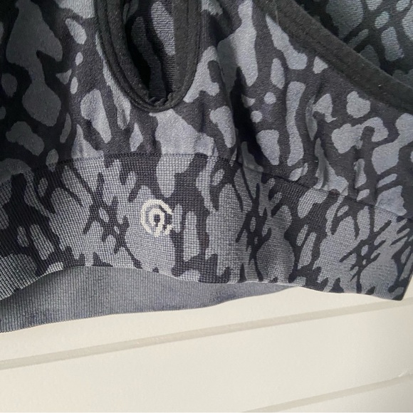 Champion Sports Bra Size XL - Picture 4 of 5